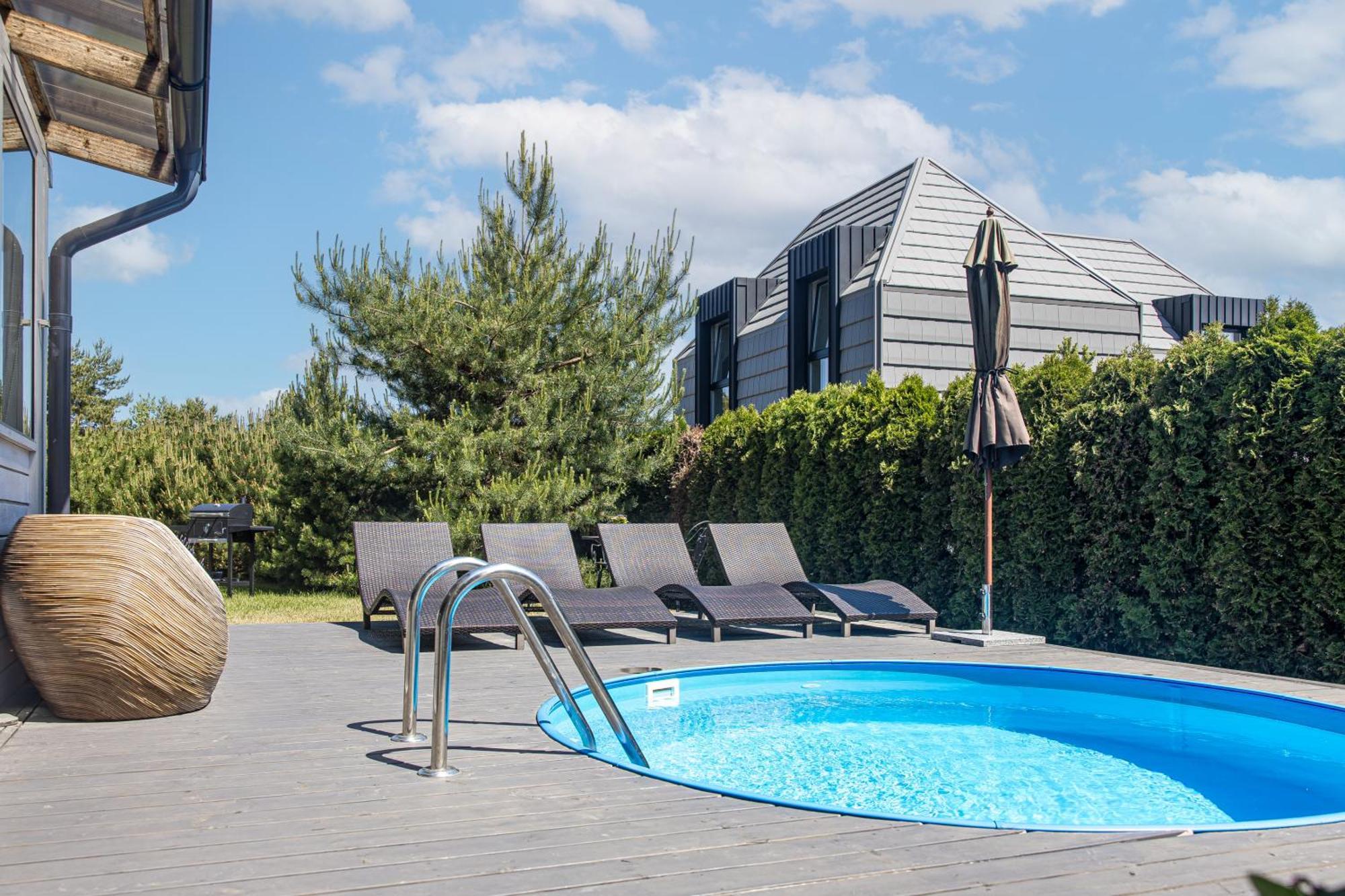Villa With Private Pool Laumes Juosta 팔랑가 외부 사진